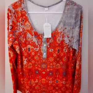 NWT Elegant Floral Long Sleeve Top in Red and Gray